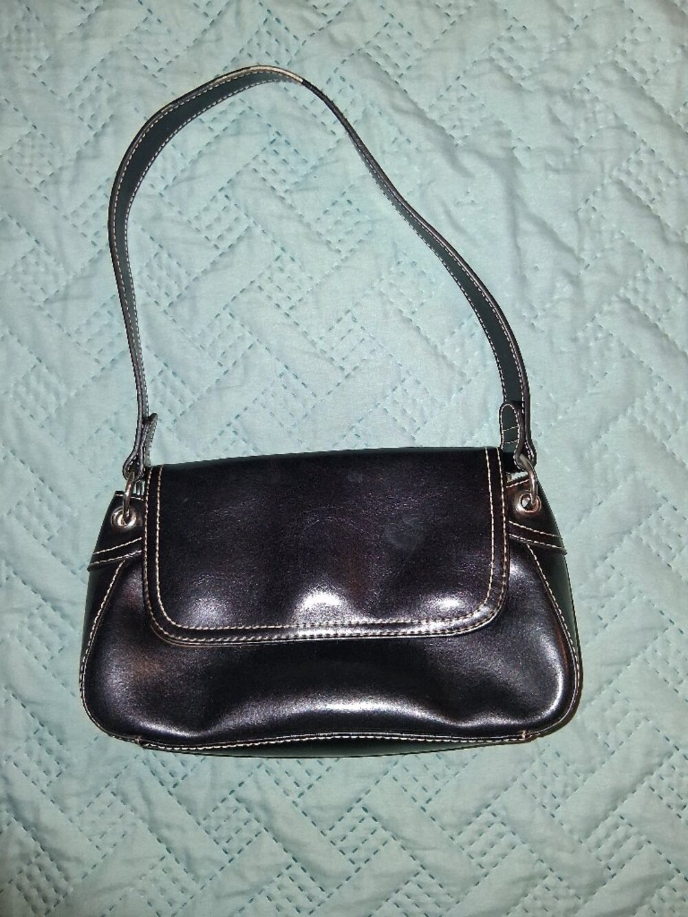 Villager Small Shoulder Bag